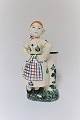 Aluminia. 
Childhood Day's 
figure from 
1956. Pernille. 
Height 16 cm.
