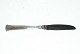 Heritage Silver 
No 5 Silver 
breakfast 
knives
Hans Hansen 
No. 5
Length 18.5 
cm.
Well ...