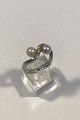 Georg Jensen 
and Wendel 18K 
Whitegold Ring 
with Pearls and 
Brillants Size 
54(US 7) Weight 
5.1gr ...