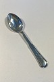 Hans Hansen 
Arvesølv No 8 
Silver Coffee 
Spoon L 11.8 cm 
(4.64 in)