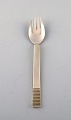 Georg Jensen 
Parallel. Fish 
fork in 
sterling 
silver. 
1933-1944.
10 pieces in 
stock.
Measures: ...