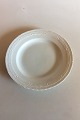 Royal 
Copenhagen 
White Flora 
Danica Pearl 
Pattern Dinner 
Plate 3549
Measures 
25,5cm / 10 ...
