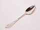 Dessertspoon in 
Antique Rococo, 
hallmarked 
silver. Ask for 
number in 
stock.
16 cm.