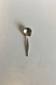 Gitte silver 
plate Jam Spoon 
O.V. Mogensen
Measures 12.3 
cm / 4 27/32 
in.