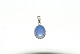 Elegant silver pendant with lapis