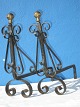 Pair friredog, 
iron and brass. 
Height 40 cm. 
Deept 40 cm.