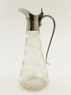 Wine pitcher