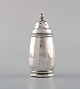 Engelsk peberbøsse i sølv. Sent 1800-tallet. Fra stor privatsamling. 
Stort udvalg haves.
