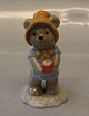 B&G 1999 
Victoria 10.5 
cm with red jar 
Sheilah Beckett 
Bing and 
Grondahl Marked 
with the three 
...