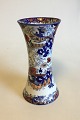 Large English 
table vase 
Wiltshaw & 
Robinson, 
Carltonware, 
Wedgewood ?
Measures 30cm 
/ 11.8 inch