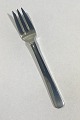 Hans Hansen 
Arvesølv No 17 
Silver Pastry 
Fork L 12.8 
cm(5.03 in)