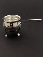 Three-legged butter beak from silversmith L. Grnlund sold