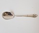 Fransk Lilje 
silver jam 
spoon 
Stamped the 
three towers
Length 13.5 
cm.