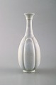 Wilhelm Kåge for Gustavsberg Studio. Vase in glazed ceramics. Beautiful eggshell 
glaze. 1960