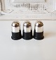 Silver salt 
shaker from 
Cohr 
Stamp: CMC - 
830. 
Height 5 cm.
Stock: 3