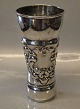 P. Hertz 
Skonvirke Vase 
23 cm ca 420 
gram 1919   
Thorvald 
Bindesboell 
style some 
bumps that need 
...