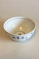Royal 
Copenhagen Blue 
Fluted Plain 
Bowl No 212. 
Measures 8.3 cm 
/ 3 17/64 in. x 
16 cm / 6 19/64 
in.