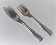 Cohr. Silver 
(830). Old 
danish. Fish 
fork & fish 
knife. Sold 
only in sets. 
Price is per 
set.