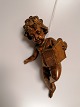 Little angel of 
carved wood L. 
24cm. Appears 
with 
age-related 
condition
