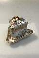 Royal 
Copenhagen 
Flora Danica 
triangular 
creme cup No 
259  or No 3515 
 Latin Name: 
Trifolium ...