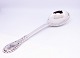 Server no. 13 
by Evald 
Nielsen and of 
830 silver. The 
spoon is in 
great vintage 
condition.
27 cm.