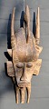 African wood 
mask, 20th 
century L.: 52 
cm. W: 19 cm.