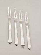 Pyramid cold meat fork