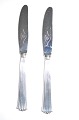 Silverplate. 
Cutlery. 
"Diplomat"  
dinner knifes, 
length 21.5cm. 
8 1/2 inches. 
Fine condition.