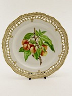 Royal Copenhagen Flora Danica fruit plate 429/3554 with pierced edge