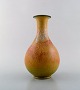 Gunnar Nylund for Rörstrand. Vase in glazed stoneware. Beautiful eggshell glaze 
in light earth tones. 1960