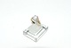 Elegant 
Damering gray 
stone 14 carat 
gold
Piston 585 -14 
k
Size 57
Nice and well 
maintained ...