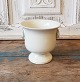 Cream-colored 
ceramic vase. 
Stamped: 
Seidelin - 
Faaborg
Height 11 cm.