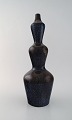 Axel Salto for Royal Copenhagen. Sjælden kolossal trippel gourdformet vase i 
smuk blåmuslinge glasur. Meget høj kvalitet. Ca. 1940