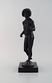 Large bronze 
sculpture 
depicting Paris 
in the Iliad 
from greek 
mythology. Ca. 
1900.
Measures: ...