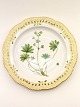 Royal 
Copenhagen 
Flora Danica 
20/3527 dish / 
cover plate 
with pierced 
edge 30 cm. 1st 
choice. ...