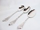 Various serving 
spoons in 
Antique Rococo, 
Hallmarked 
Silver
27 cm: DKK 750
27 cm: DKK ...