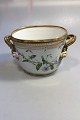Royal 
Copenhagen 
Flora Danica 
Oval Wine 
Cooler No 
20/3569. 
Measures 16.5 
cm / 6 1/2 in. 
x 27.5 ...