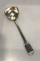 W & S. Sorensen 
Silver Old 
Danish Gravy 
Ladle Measures 
18 cm(7 3/32 
in)