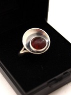 N E From sterling (925S) ring size 54 with amber