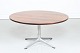 H. W klein
Round 
Coffeetable 
made of 
rosewood
with legs of 
aluminium
Manufactor: 
...