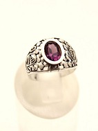 Sterling silver ring with amethyst