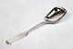 Marmelade spoon 
in Susanne  by 
Hans Hansen. 
13 cm.