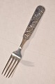 Silver fork 
with animal 
motifs, length 
14.7 cm. 5 3/4 
inches.  
Stamped 830s. 
Fine condition.