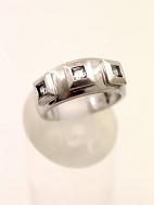 Sterling silver ring  with 3 clear stones