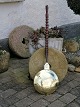 Warm basin of 
brass with 
wooden handle 
Stamped and 
dated 1805 
Length 110cm.