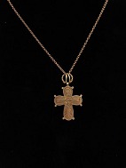 8 carat gold necklace with 14 carat gold cross