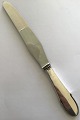 Georg Jensen 
Sterling Silver 
Beaded Dinner 
Knife No 
003(Short 
handle) 
Measures 25 
cm(9 27/32 in)