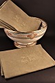 11 pcs. old French damask woven linen napkins in super fine quality and in beautiful ocher / ...