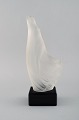 R. Lalique, France. Art deco sculpture of naked woman in art glass on black 
base. 1920 / 30