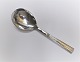 Champagne. 
Silver cutlery 
(830). Serving 
spoon. Length 
21 cm.
